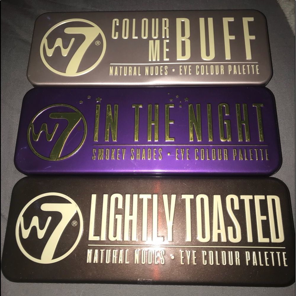 3 eyeshadow palettes from 7w